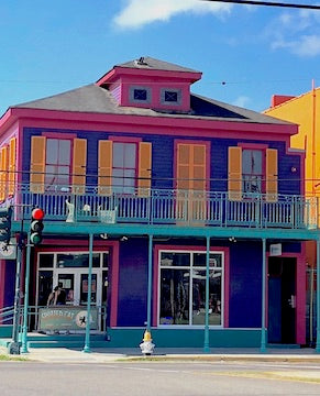 Color Me Captivated: The Vibrant Hues of New Orleans